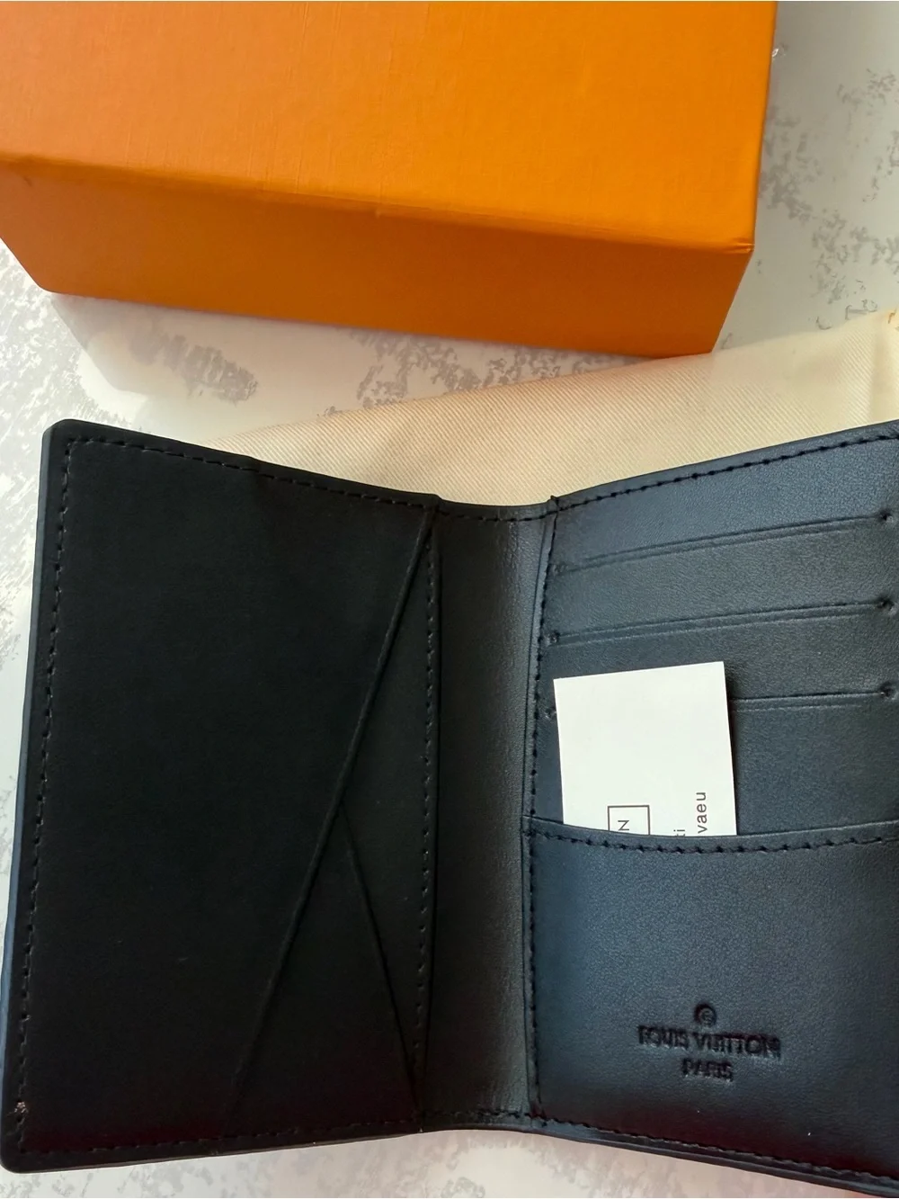 Men's Black Pebbled Cow Leather Wallet